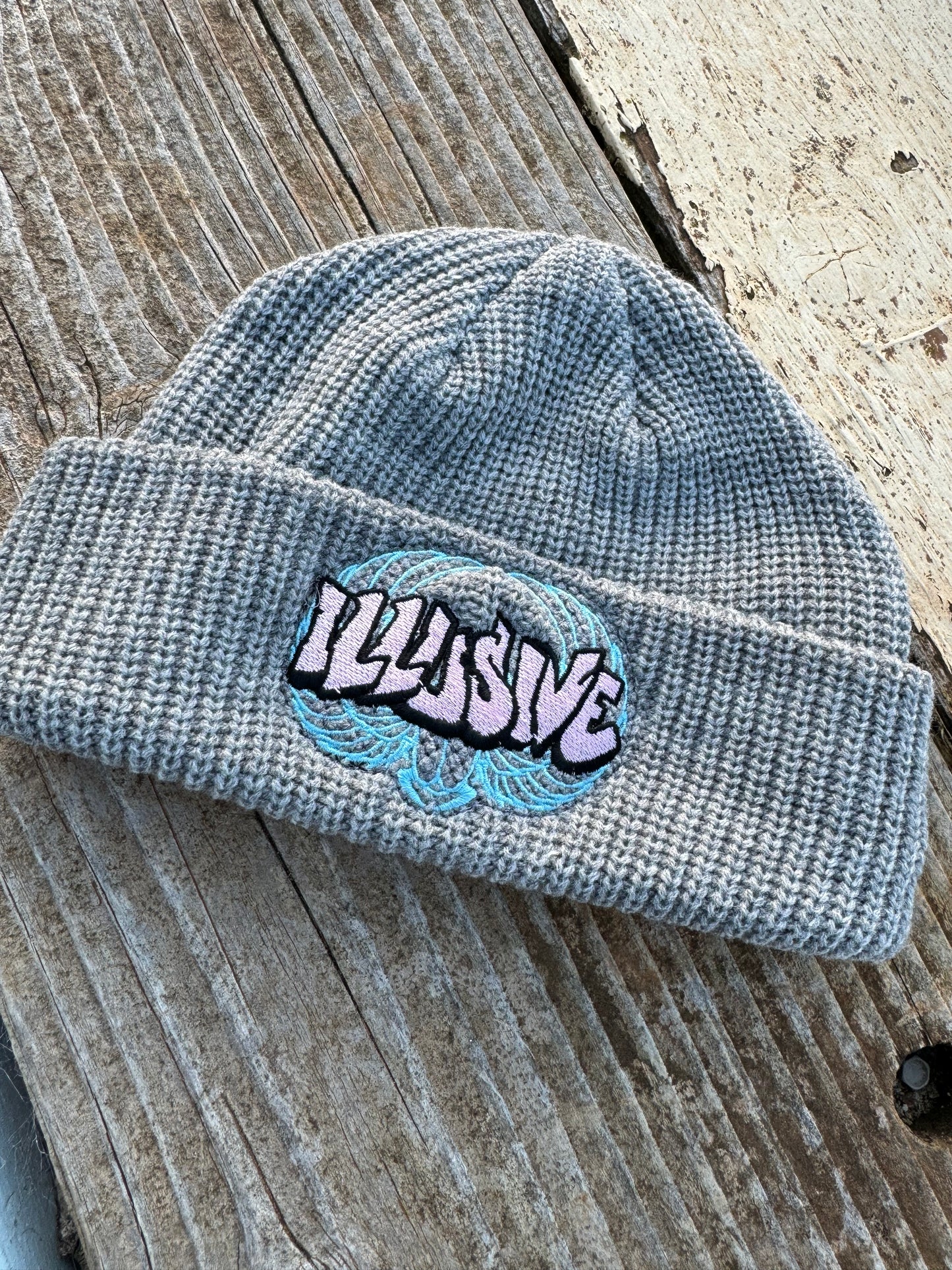 Pink illusive logo - Hats - Beanies - Bucket hats